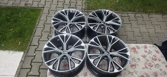 Originální alu kola Audi Q8 SQ8 Q7 SQ7 R21