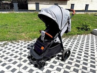 Kočárek Kinderkraft Grande PLUS