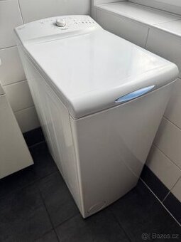 Horem plněná pračka Whirlpool AWE 4519