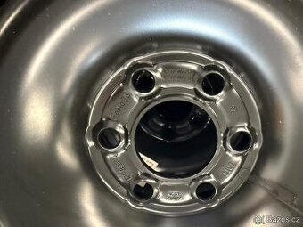 Ford Transit Custom V710 – zimní obutí 215/65 R16C Semperit