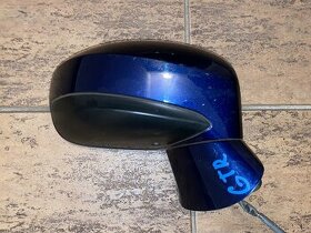 Nissan GT-R R35 Pravé zrcátko