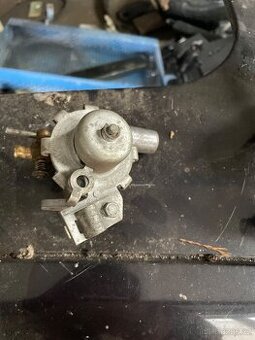 Ventil topení Škoda 100/1000 .