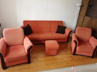 Sedací souprava 3+1+1 v kombinaci s tmavým dřevem - 1