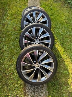 Alu kola originál Škoda Turbine Antracit