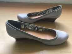 Kožené lodičky Esprit vel.36