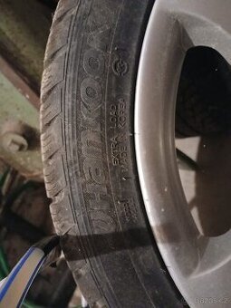 Alu kola se zimní pneu