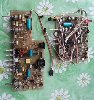 Prodám plně funkční korekci a magnetofon do rmg Tesla Condor