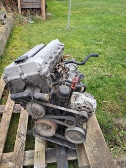 Prodám motor/zástavbu na BMW 319 is  M42 B19