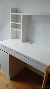 Psací stůl Ikea Micke