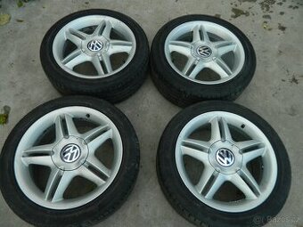 alu kola 5x100+letní pneu R17