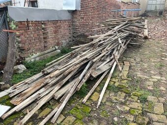 Dřevo za odvoz