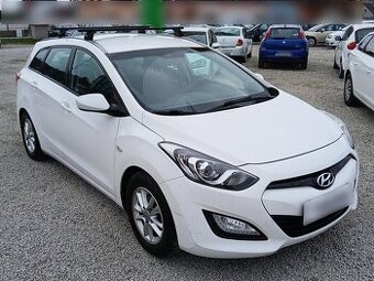Hyundai I30 1.6 i ,  88 kW benzín, 2012