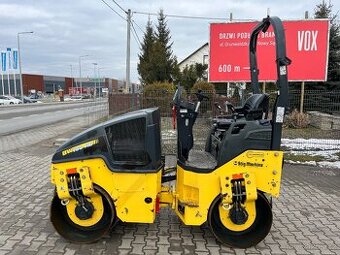 Kombinovaný vibrační válec ocelovo-ocelový BOMAG BW100 AD-5