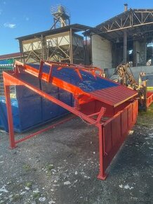 Třidička suti a zeminy