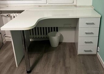 Kvalitní rohový psací stůl, truhlář, 140cm