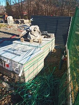 Dlažba velkoformatova