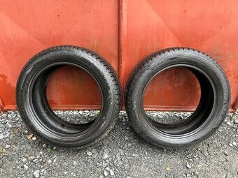 Prodám gumy 215/55/17 Good Year