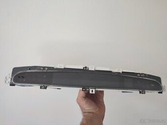 Renault Espace 1 přístrojová deska