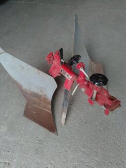 Vari oboustranný pluh APH-352,nastavovací těleso