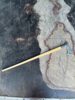 Dekorativní sekera - 1