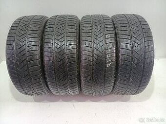 Zimní pneu 225/45/18 Pirelli