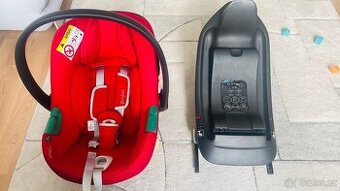 Cybex ATON B2 I-SIZE and Cybex BASE ONE Black