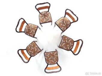 Židle ve stylu ARrt Deco po přečalounění.