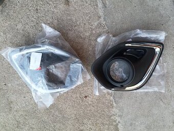 Mřížka mlhovky Mitsubishi asx