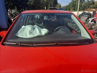 nd z škoda fabia 2 1.2htp 44kw červená stříbrná sahara 9202