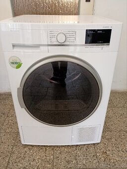 Sušička prádla s tepelným čerpadlem Sharp