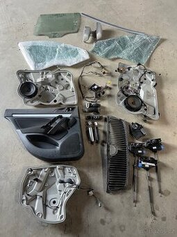 Škoda Octavia 2 díly