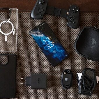 ROG Phone 9 PRO 24GB RAM / 1TB Storage s příslušenstvím