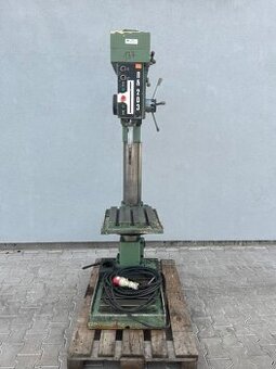 137. Sloupová vrtačka NK 203