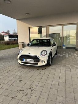 Mini ONE 2016 1. Majitel