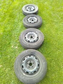 Škoda fabia 1 pneu s disky 4 x