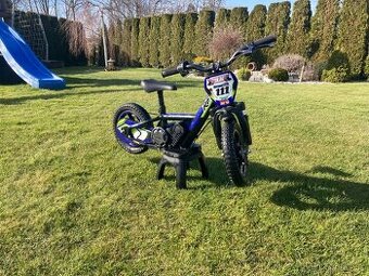 Dětské elektrické odrážedlo kolo