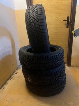 Zimní pneu 205/55 R17