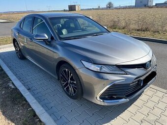 Toyota Camry 2.5 Hybrid - 1