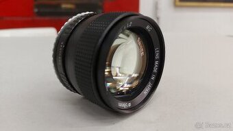 Revuenon MC 55mm f/1.2 + redukce Canon EOS