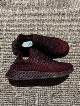 12x Dámské sportovní tenisky Adidas Deerupt (2) - 1