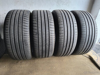 LETNÍ PNEU BRIDGESTONE A PIRELLI 245/40/19-4KS