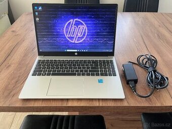 UltraBook HP 250 G10 15.6" FULL HD-i3 1315U-SSD-RAM 16GB