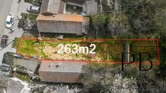 Prodej stavebního pozemku pro menší dům, chatu či modulový d