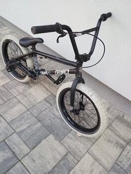 Freestyle BMX kolo