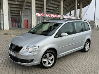 Volkswagen Touran, 2.0TDI, 103kw 7míst