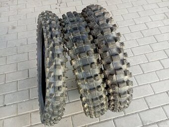 CROSS pneumatiky R19, R18, R21 Dunlop