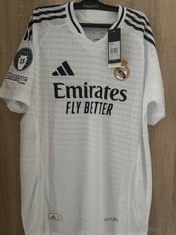 Raul Asencio dres - 1