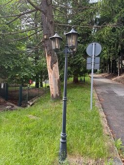 Starožitné venkovní lampy – 230 cm, litinové