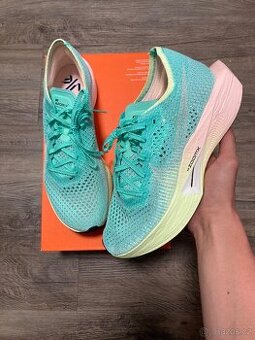 Nike ZoomX Vaporfly 3 Mint vel. 40.5