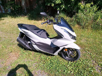 Honda PCX 125